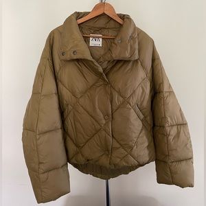 H&M Olive Green Light Puffer Jacket